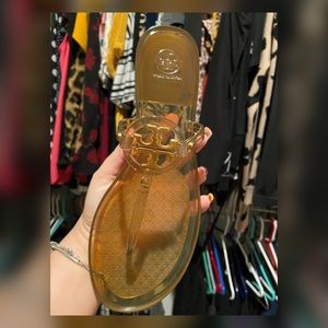 ⛔️SOLD⛔️Mini Miller flat thong Tory Burch sandals